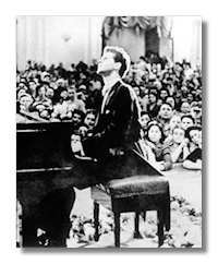 Van Cliburn in Moscow